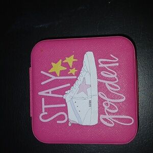 Red Stay Golden Jewelry Box